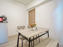 Warm And Homey 1Br At Meikarta Apartment