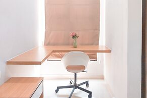 Homey Studio At Transpark Bintaro Apartment