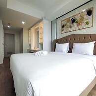 Modern And Comfortable Living At 2Br Grand Sungkono Lagoon Apartment