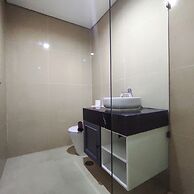 Modern And Comfortable Living At 2Br Grand Sungkono Lagoon Apartment