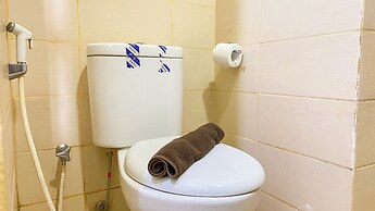 Good And Homey Studio At Belmont Residence Puri Apartment