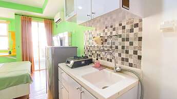 Good And Homey Studio At Belmont Residence Puri Apartment