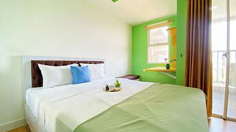 Good And Homey Studio At Belmont Residence Puri Apartment