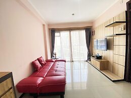 Minimalist 2Br With Pool View At Gateway Pasteur Apartent