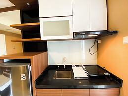 Metropolitan Manor 2Br Apartment At Parahyangan Residence