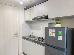 Best Place And Restful Studio At Apartment Springlake Summarecon Bekas