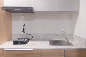 Best Place And Elegant Studio Collins Boulevard Apartment