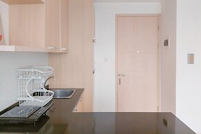 Good Place And Homey 1Br At Tree Park City Bsd Apartment