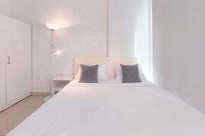 Good Place And Homey 1Br At Tree Park City Bsd Apartment