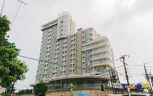 Best Deal And Restful Studio At Amazana Serpong Apartment