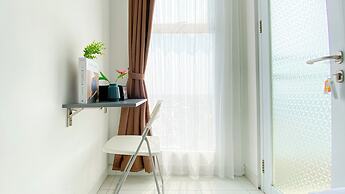 Best Deal And Restful Studio At Amazana Serpong Apartment