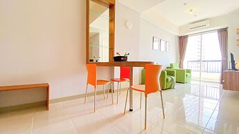 Spacious And Elegant 1Br At Apartment Silkwood Residence