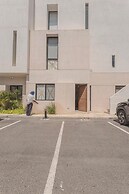 Stylish Condo with Premium Amenities