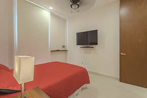 Stylish Condo with Premium Amenities