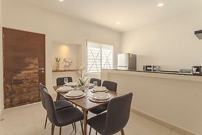 Stylish Condo with Premium Amenities