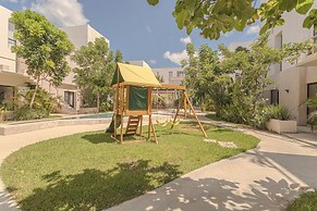 Stylish Condo with Premium Amenities