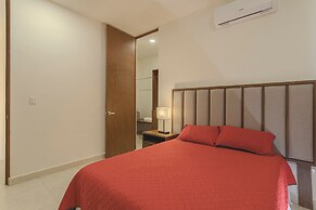 Stylish Condo with Premium Amenities