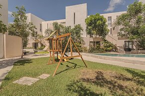 Stylish Condo with Premium Amenities