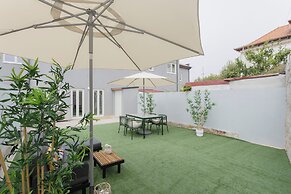 Colorwave Terrace House