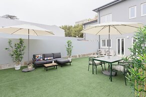 Colorwave Terrace House