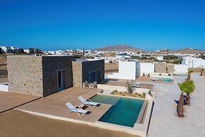 Adyton Luxury Suites & Pools Mykonos