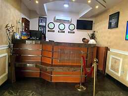 Delve Hotel and Suites
