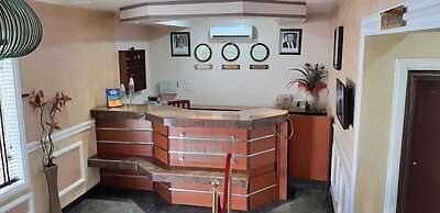 Delve Hotel and Suites