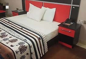 Delve Hotel and Suites