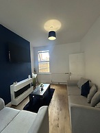 NEW 4 Double Bedrooms Large House