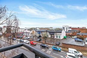 Central 1BD Free Underground Parking