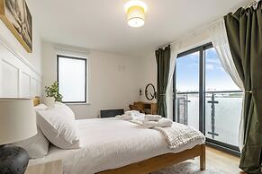 Central 1BD Free Underground Parking