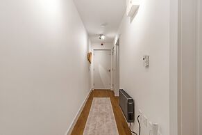 Central 1BD Free Underground Parking