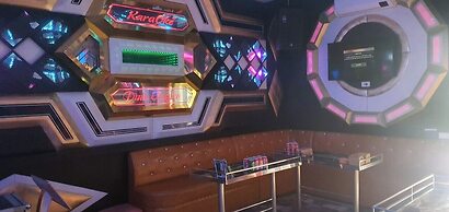 Max Fun Homestay Du Gia