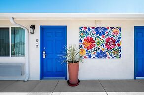 La Casita Inn