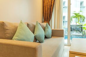 Romantic Beach Bar Fine Dining Swim c109