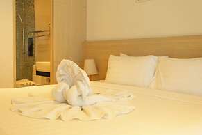 Sea View Beach Dinning Beach Front c115