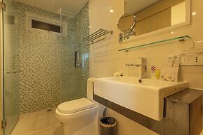 Sea View Beach Dinning Beach Front c113