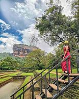 Lake Front Cottage & Restaurent