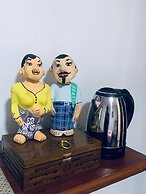 Lake Front Cottage & Restaurent