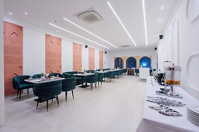 Treebo Premium Aasma Courtyard