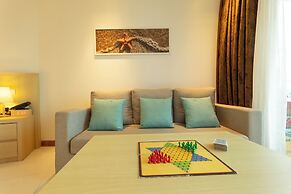 Sea View Beach Bar Beach Front c114