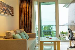 Sea View Beach Bar Beach Front c114