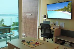 Sea View Beach Bar Beach Front c114