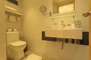 Sea View Beach Bar Beach Front c114