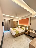 The Byke Suresh Plaza