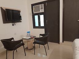 Hotel M A International