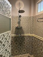 Mana An lake hill resort