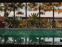 Mana An lake hill resort