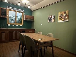 Mana An lake hill resort