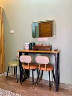 Mana An lake hill resort